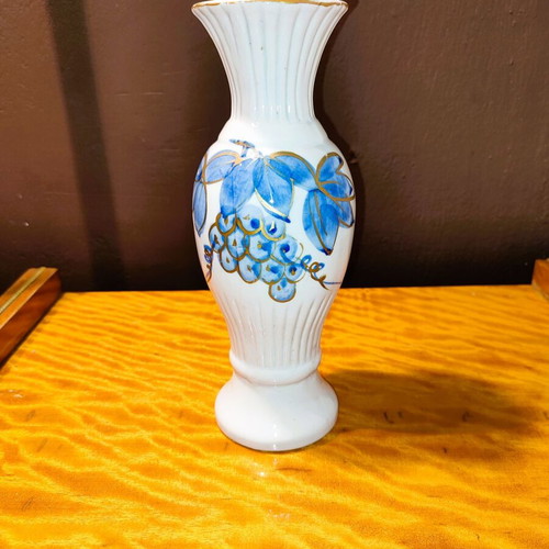 Decorative porcelain vase used 22cm with blue flowers and gold lines