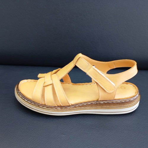 Leather platform sandals new, yellow, anatomical sole
