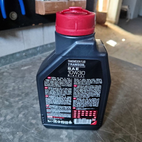 Motul Transoil 10w30 mineral oil like new, 750 ml