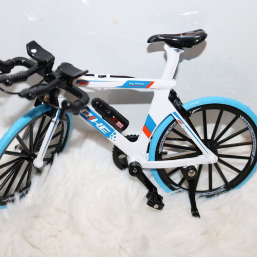 Mini model bicycle new, white with folding mechanism