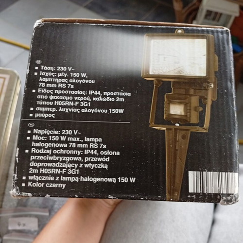 Halogen floodlight 150W with motion sensor for outdoor use