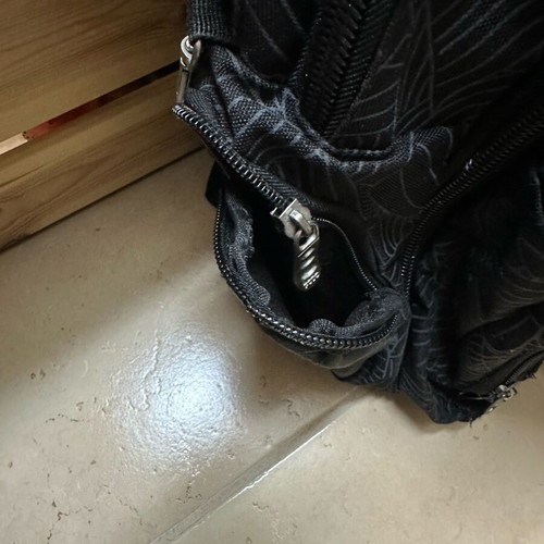 Σχολική τσάντα Polo σαν καινούργιο με 5 θήκες