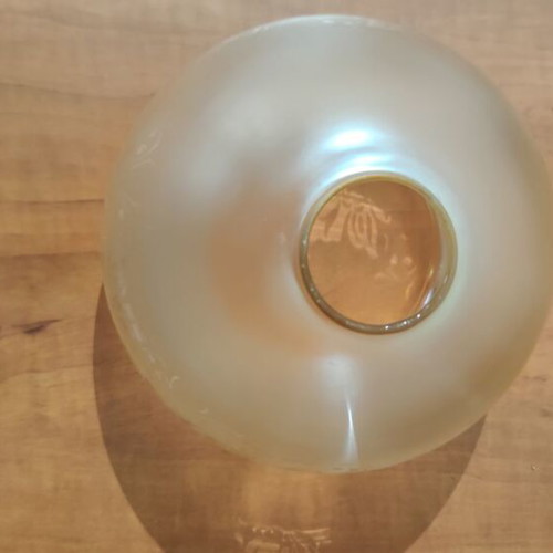 Vintage glass lamp shade for hurricane lamp, like new