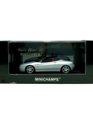 Alfa Romeo Spider 3.2 V6 24V 2003 Silver 1:43 Minichamps Diecast Model New