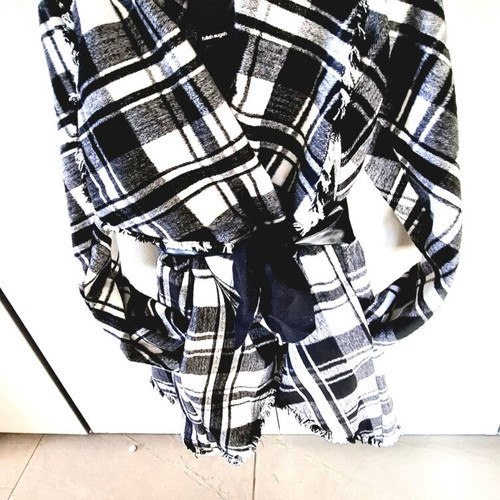 Checked black and white coat new wool and polyester size M Eu38