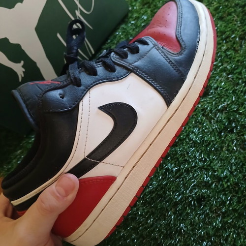 Nike Air Jordan 1 Low Black Toe used, size 42.5