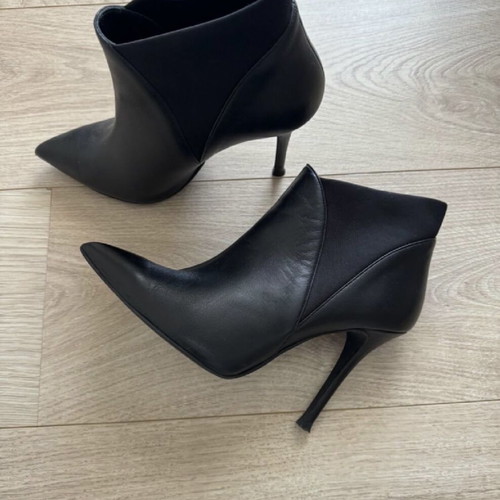 J.Bournazos leather boot like new, black, 10cm heel, size 37