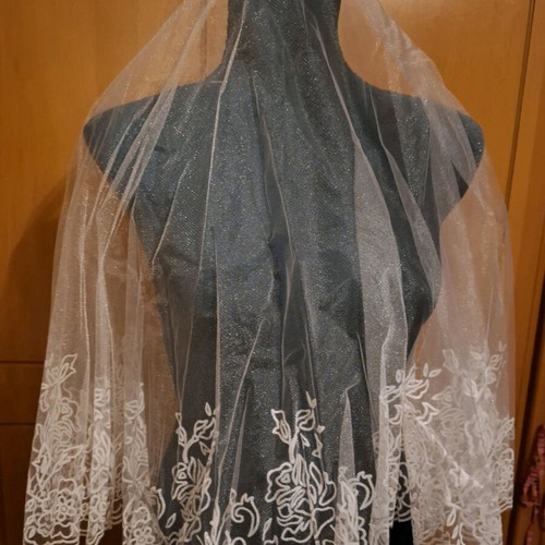 Boho wedding dress white with veil and storage bag, like new, sizes XS-S-M