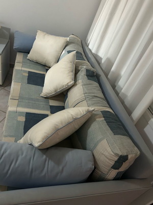 3θεσιος καναπές κρεβάτι σαν καινούργιο με συρτάρι για 2 άτομα