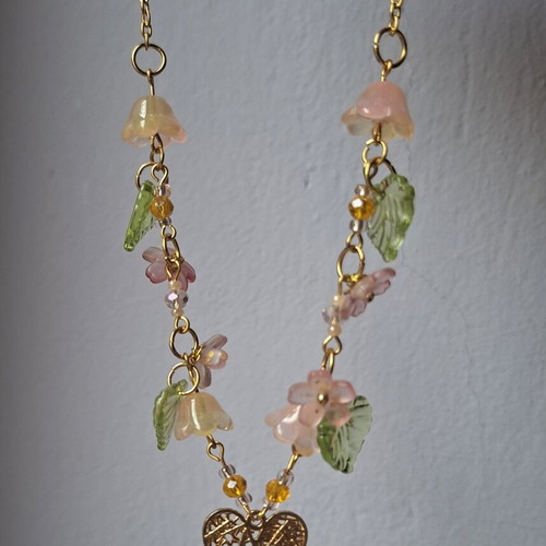 Women's gold-tone necklace with pink flowers, handmade