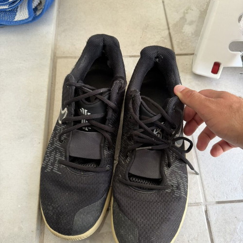 Nike men's athletic shoes size 44.5, black and grey