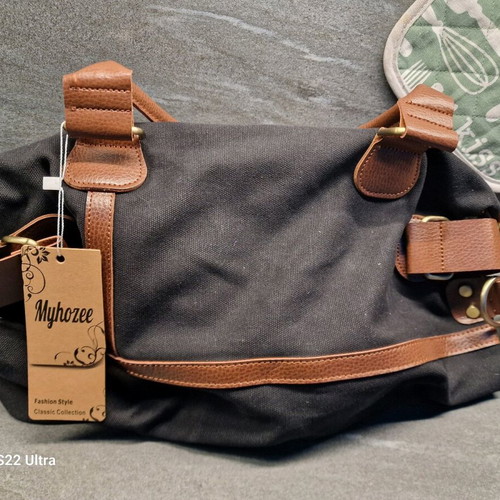 Canvas shoulder bag new, large heavy with zipper, black