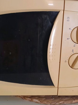 Bluesky microwave oven used, 20l, 47×35×28 cm