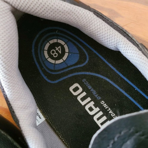 Shimano cycling shoes like new, size 48 SH-R088L