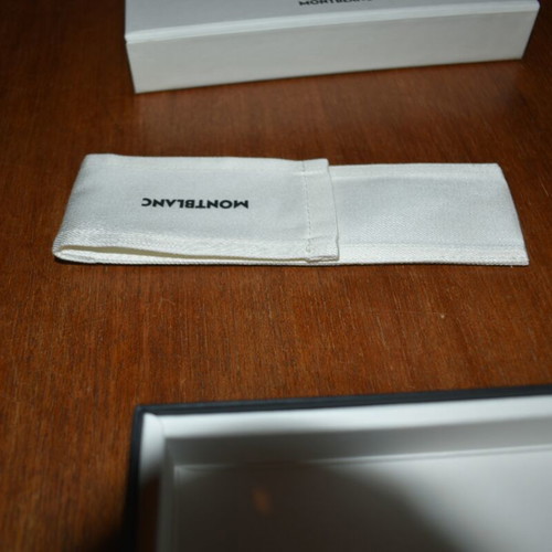 Montblanc Pen like new