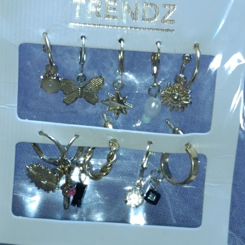 Earrings new, set of two packages