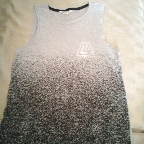Children's sleeveless shirt used for 10-12 years old gray
