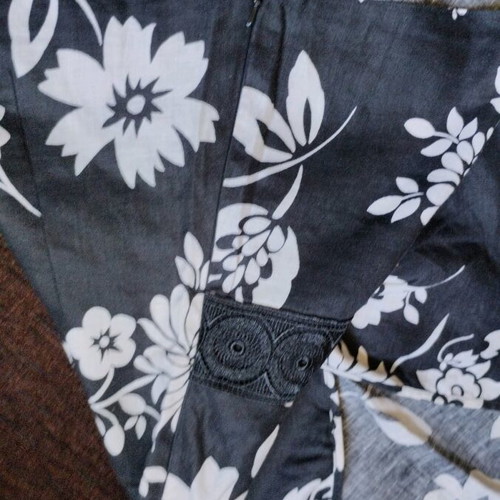 Marks & Spencer sleeveless blouse new, floral, size M