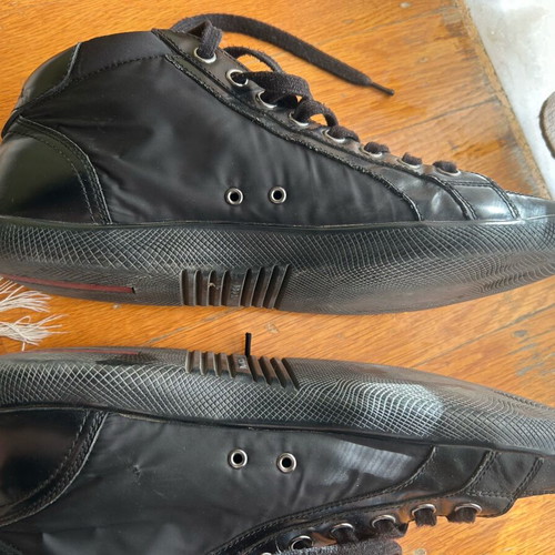 Prada shoes used with sole defect, size 44.5, black