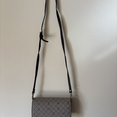 Caprisa bag wallet like new, gray and brown, detachable strap