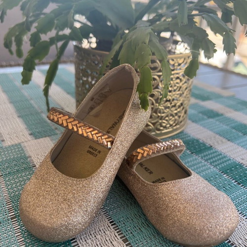 Babywalker ballerinas size 21 like new, gold with glitter