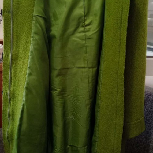 Wool Montgomery coat size 40 green used, like new
