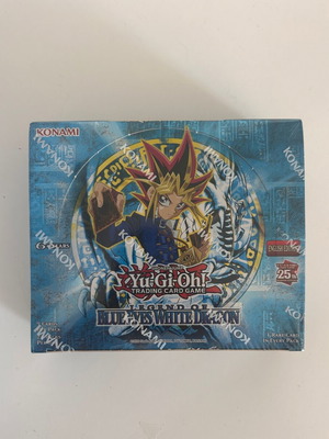 Yugioh Legend Of Blue Eyes 25th Booster Box like new