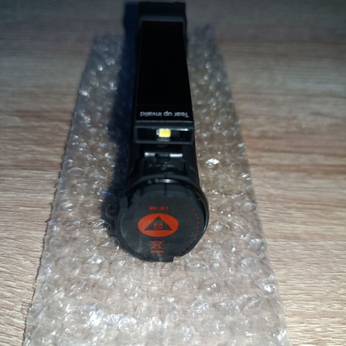 Rechargeable LED Worklight with Hook and Magnet new