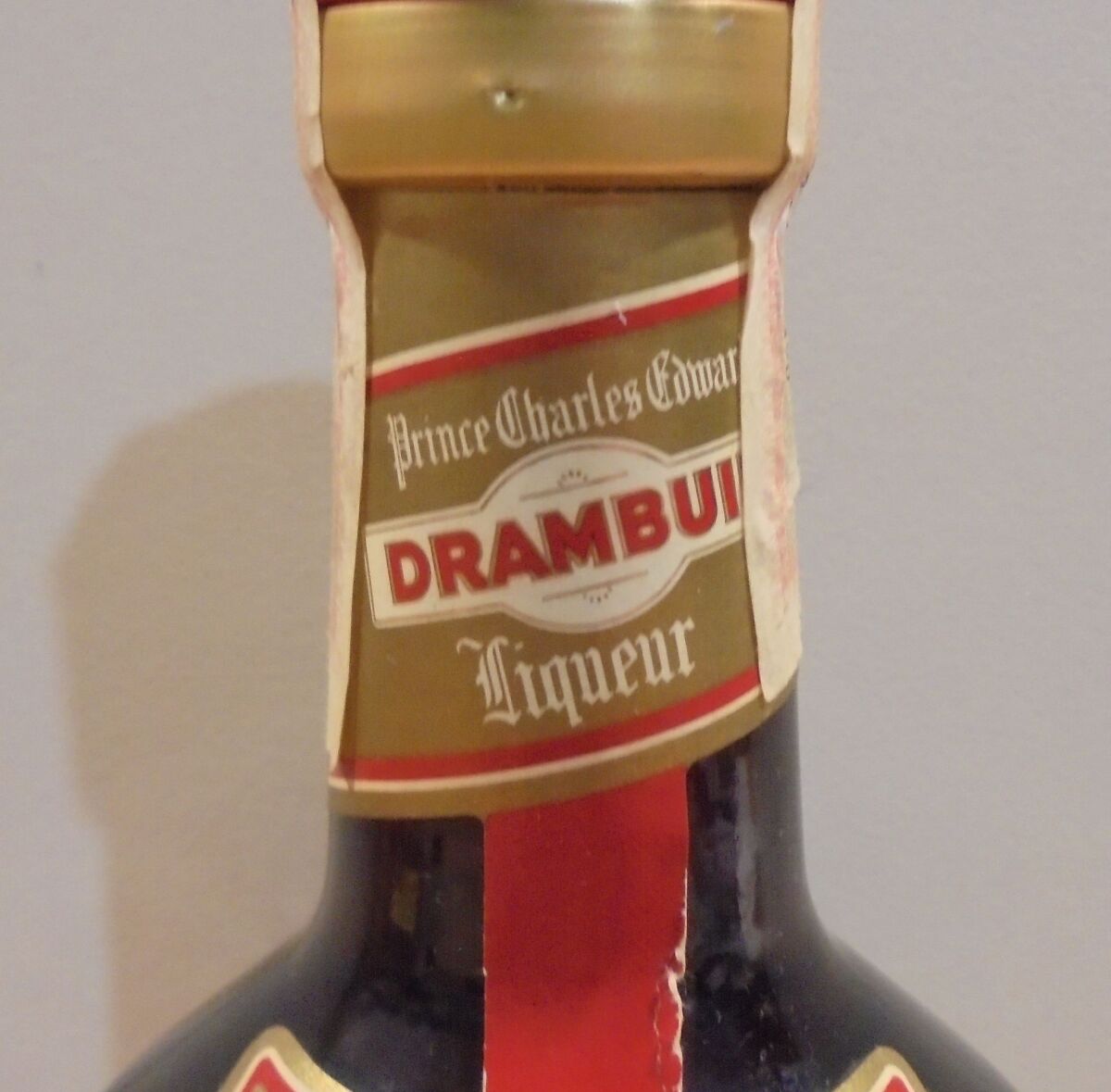 Drambuie liqueur old bottle sealed like… - € 50,00 - Vendora.cy