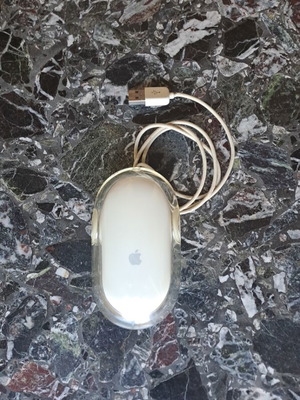 Apple mouse white like new