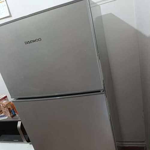 Daewoo two-door refrigerator 213 liters inox