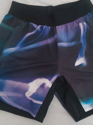 Adidas shorts like new for boys age 8-9, colorful