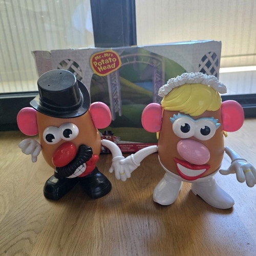 Mr & Mrs Potato Head Toy Story Playskool 2011 set