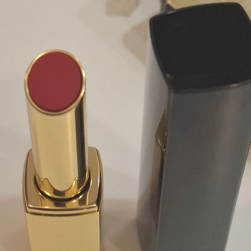 Κραγιόν Chanel Rouge Allure L'Extrait 854 Rouge Puissant καινούργιο