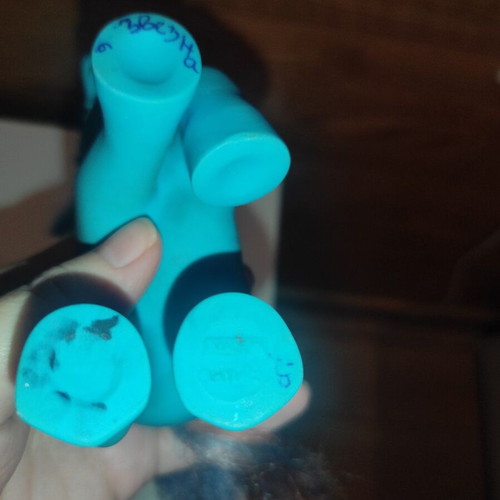 Pony toy used, 12–13 cm, made in China