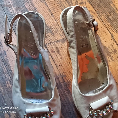 White platform shoes used, synthetic soft leather, size 37