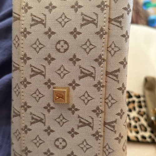 Louis Vuitton shoulder bag, brown
