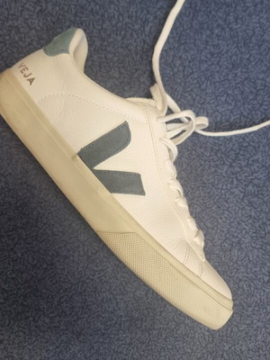 Veja Campo sneakers like new, size 42.5, white