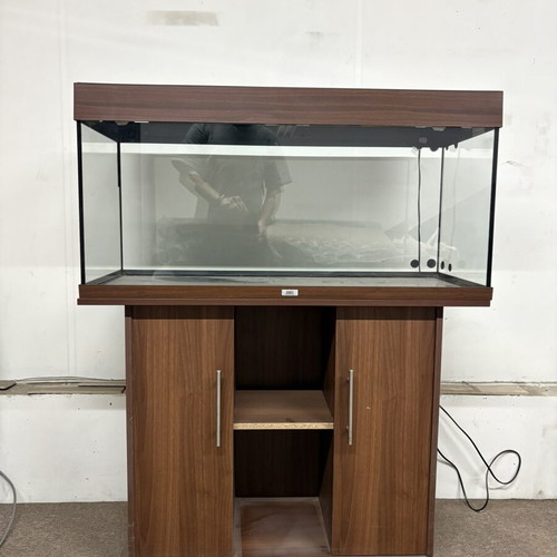 Juwel Rio 240L aquarium used with original cabinet and full equipment