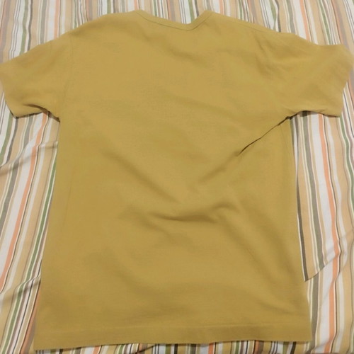 Comme Des Garcons Play T-shirt like new, size Large
