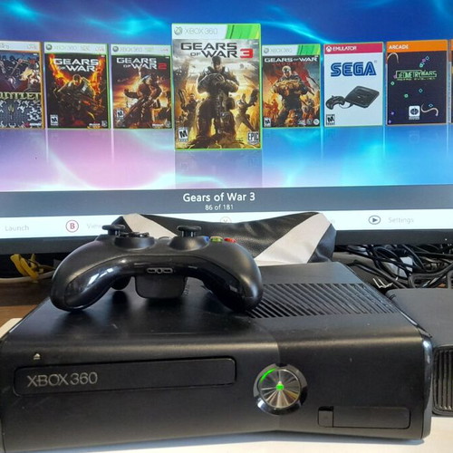 Xbox 360 S 500GB softmodded console with many games and emulators, like new