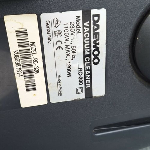 Fortis Daewoo Electronics vacuum cleaner 1200W used with accessories