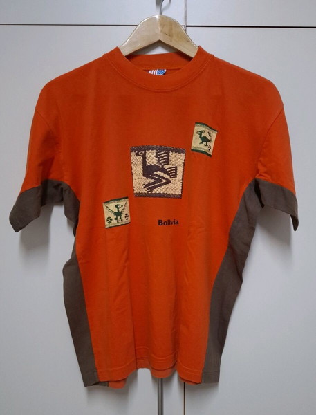 Πορτοκαλί T-shirt από τη Βολιβία