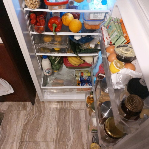 Indesit refrigerator like new, dimensions 60x60x172