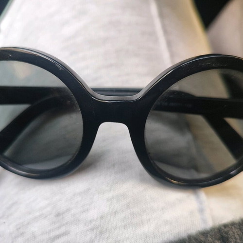 Mati Mati sunglasses like new, black, with carrying case