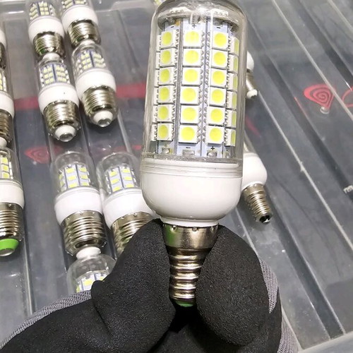 LED bulbs E27 E14 white light 6000K like new, pack of 23-24 pieces