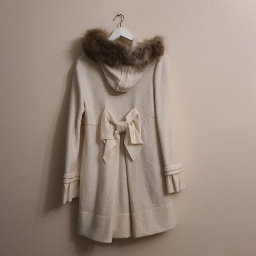 Regalinas cream coat with hood and fur like new, size M