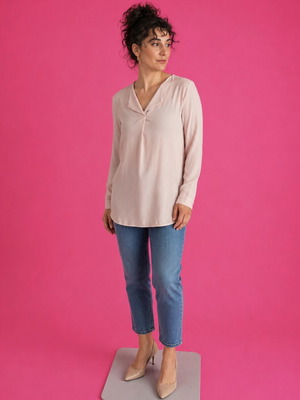 Tunic in soft pink with unique collar, size L, like new