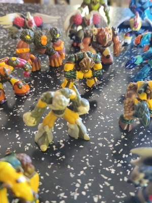 Gormiti figures, pack of 24