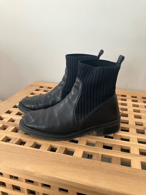 Unisa super soft ankle boots used, leather and wool size 38